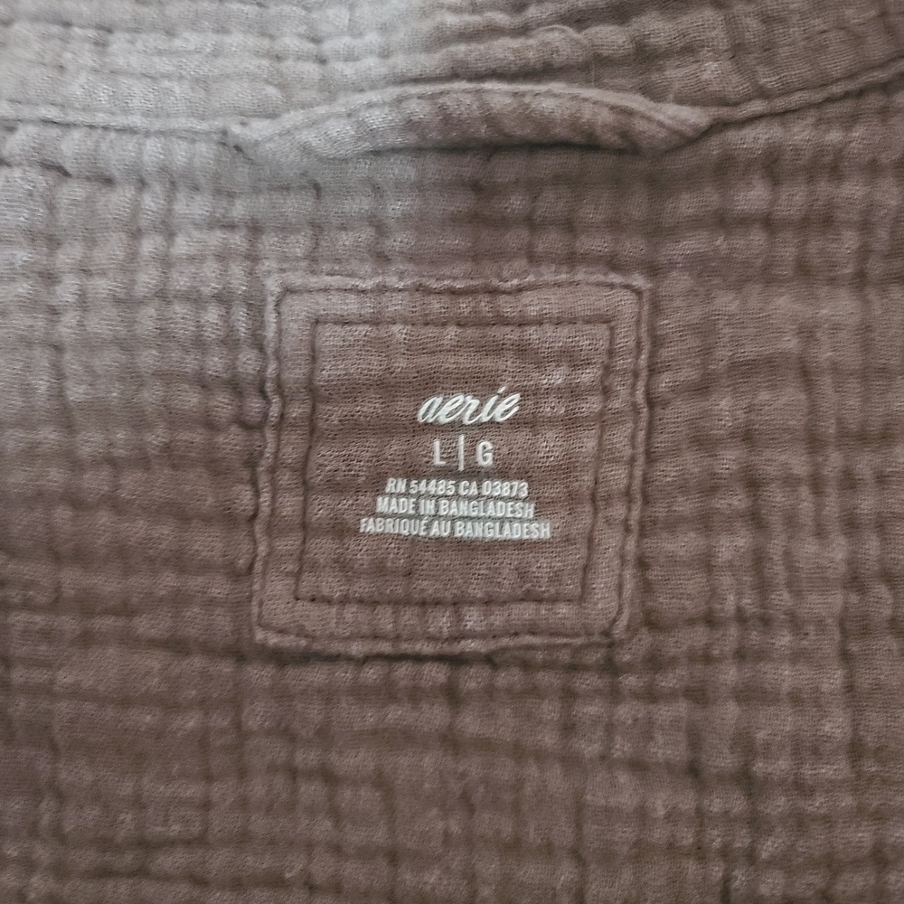 Aerie Chocolate Brown Casual Button Down Shirt Size Large Women - Picture 3 of 3